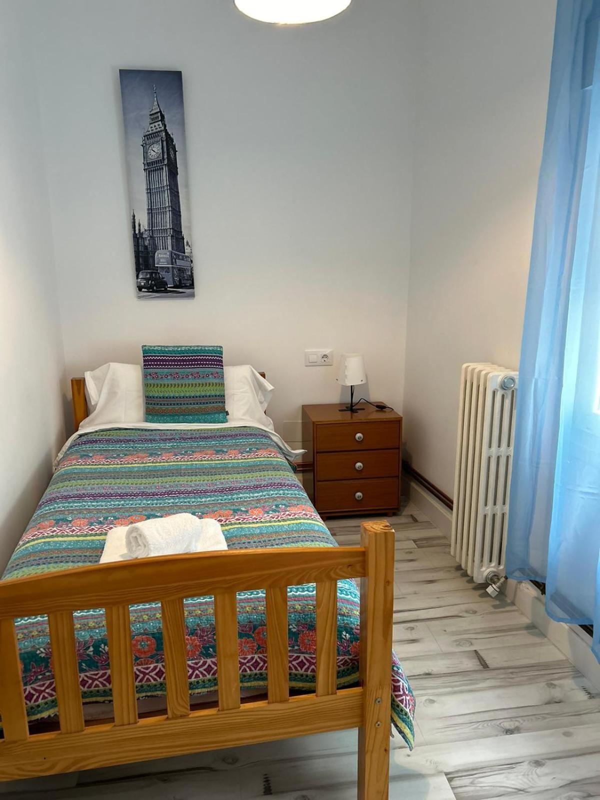 Apartamentos El Conde Santo Domingo De La Calzada Exterior foto